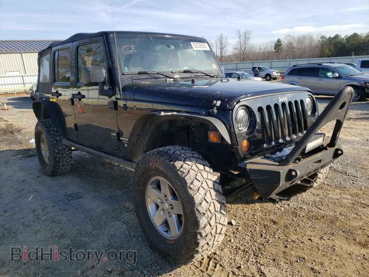 Photo 1J4BA6H13BL641466 - JEEP WRANGLER 2011