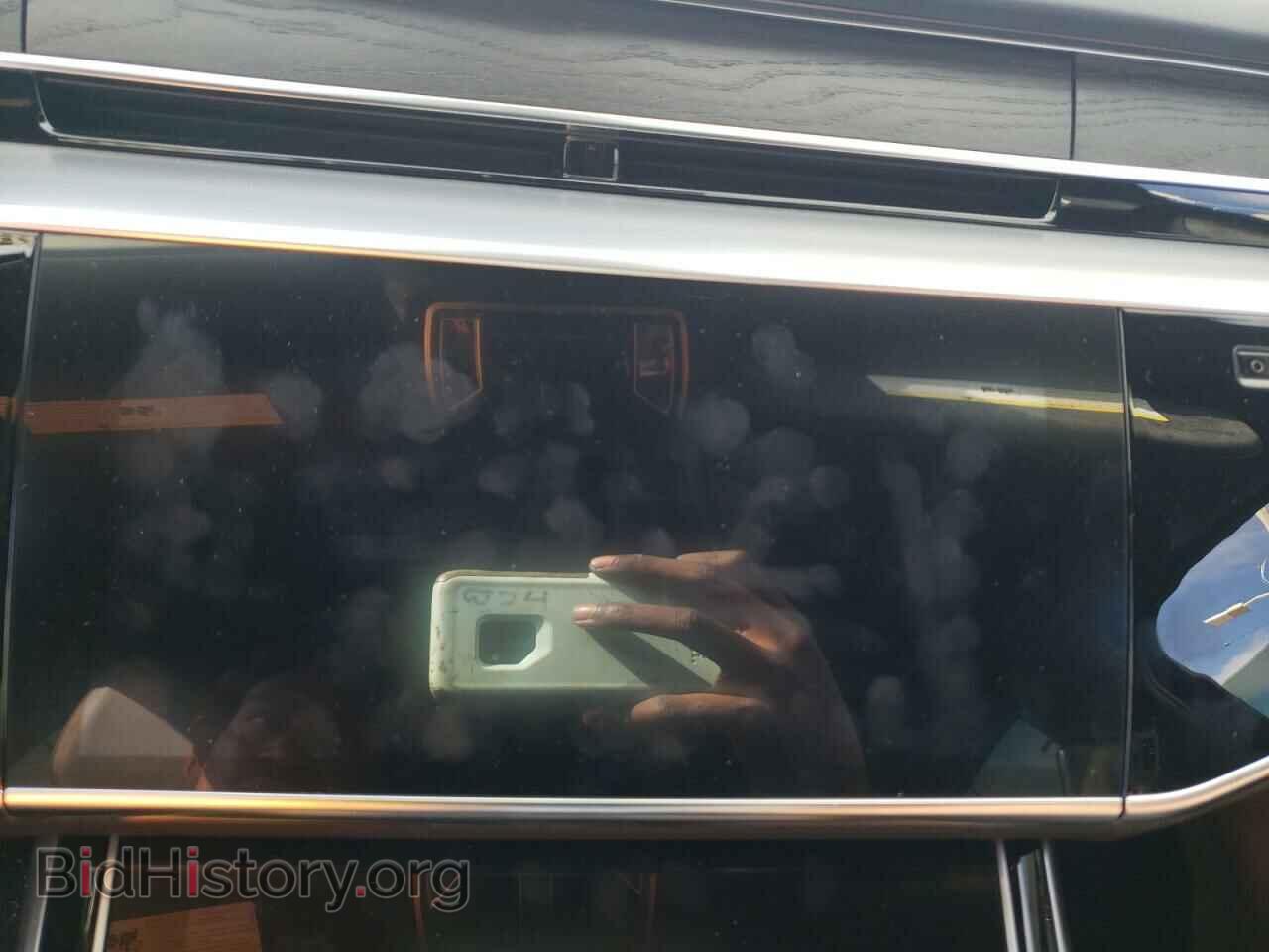 2019 AUDI A8 - VIN: WAU8EAF87KN024046 - Photo 9