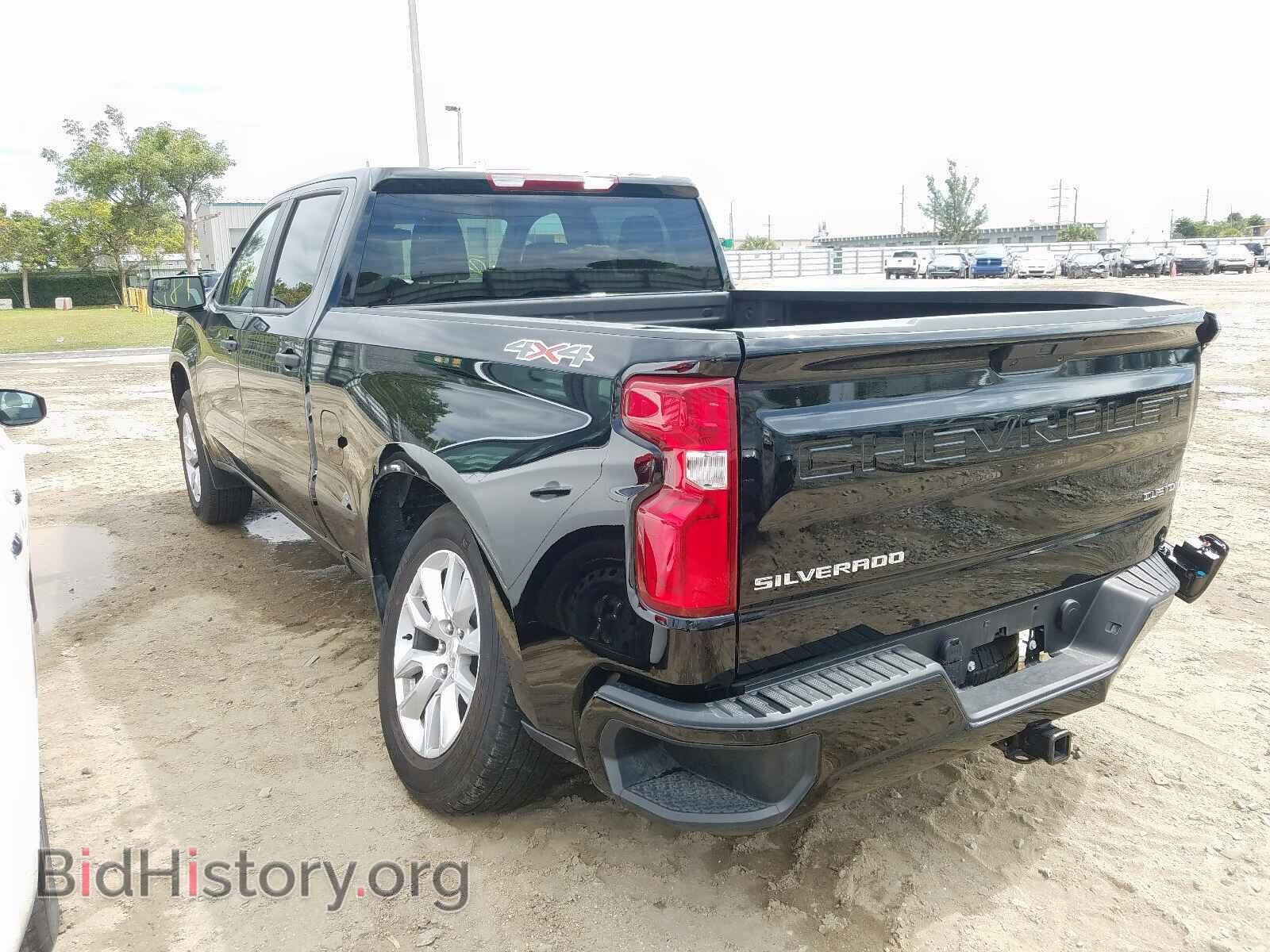2019 CHEVROLET SILVERADO - VIN: 1GCPYBEH8KZ356146 - Фото 3