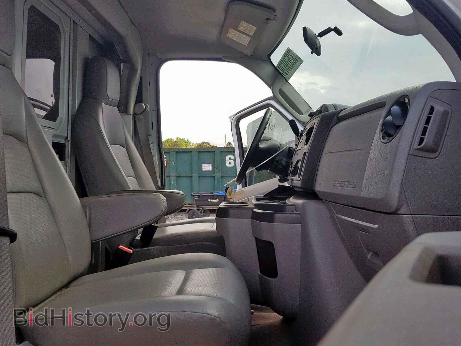 2017 FORD ECONOLINE - VIN: 1FDWE3F60HDC63078 - Фото 5