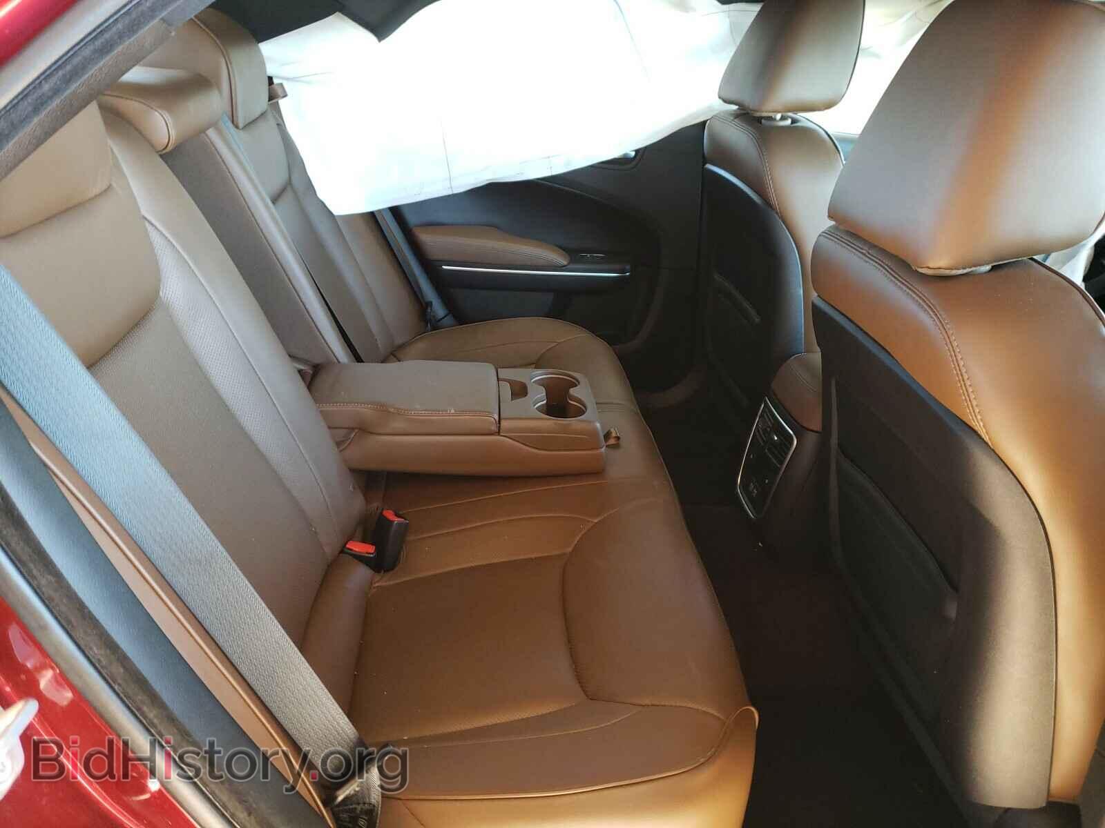 2018 CHRYSLER 300 - VIN: 2C3CCAEG7JH275883 - Фото 6
