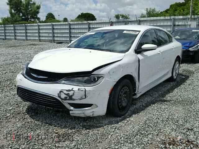 2015 CHRYSLER 200 - VIN: 1C3CCCAB7FN604098 - Photo 2