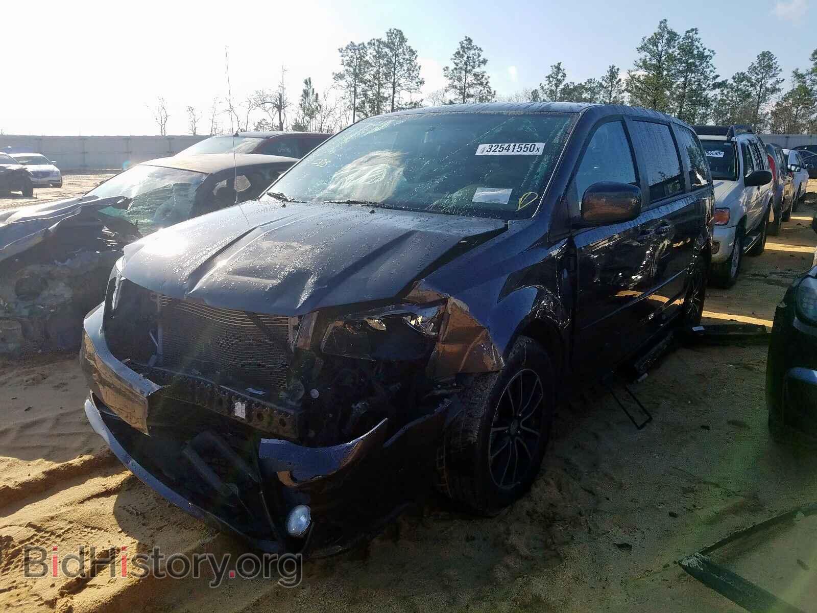 2017 DODGE CARAVAN - VIN: 2C4RDGEG7HR64539X - Photo 2