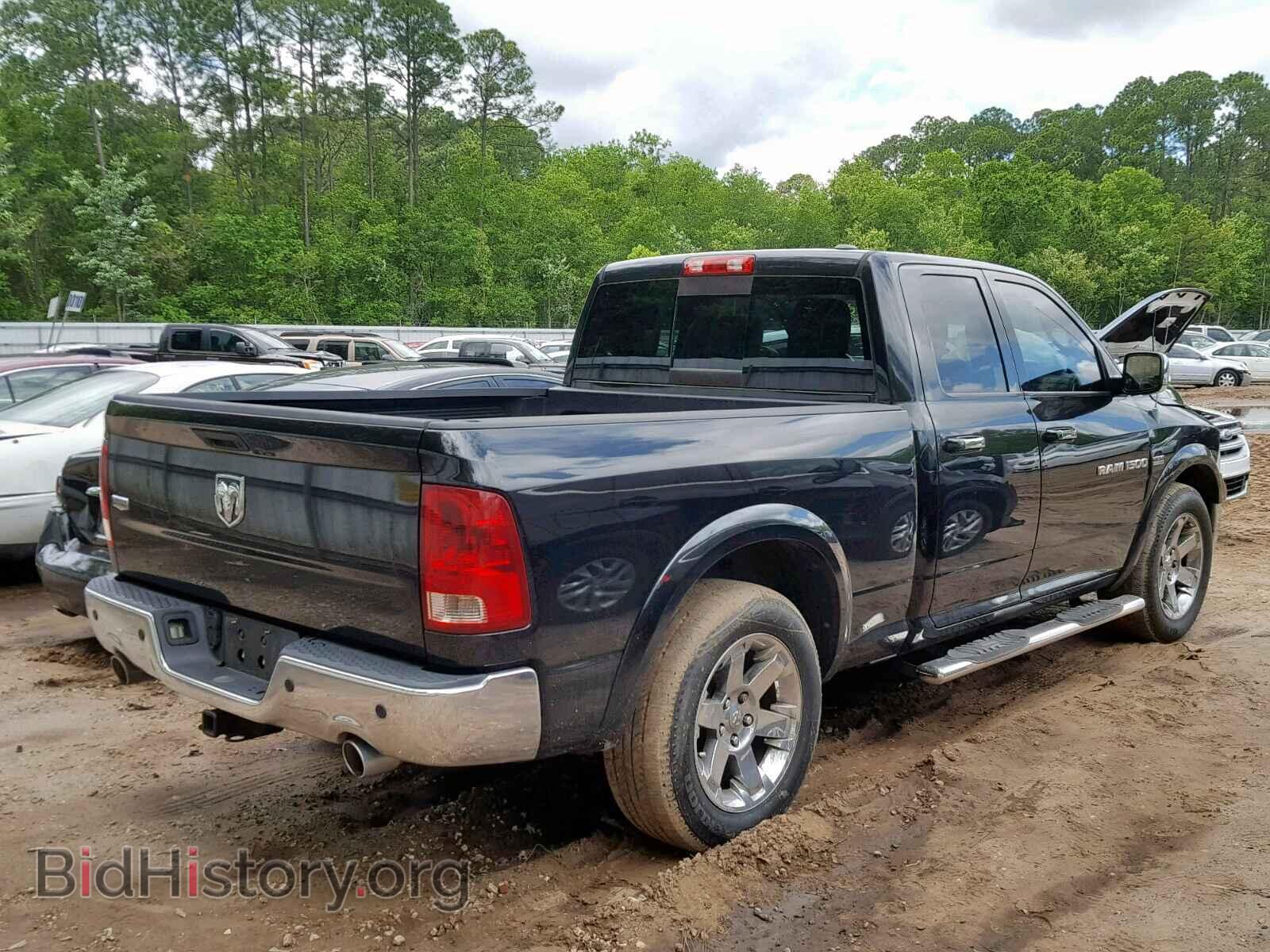 2011 DODGE RAM 1500 - VIN: 1D7RB1GT2BS654180 - Фото 4