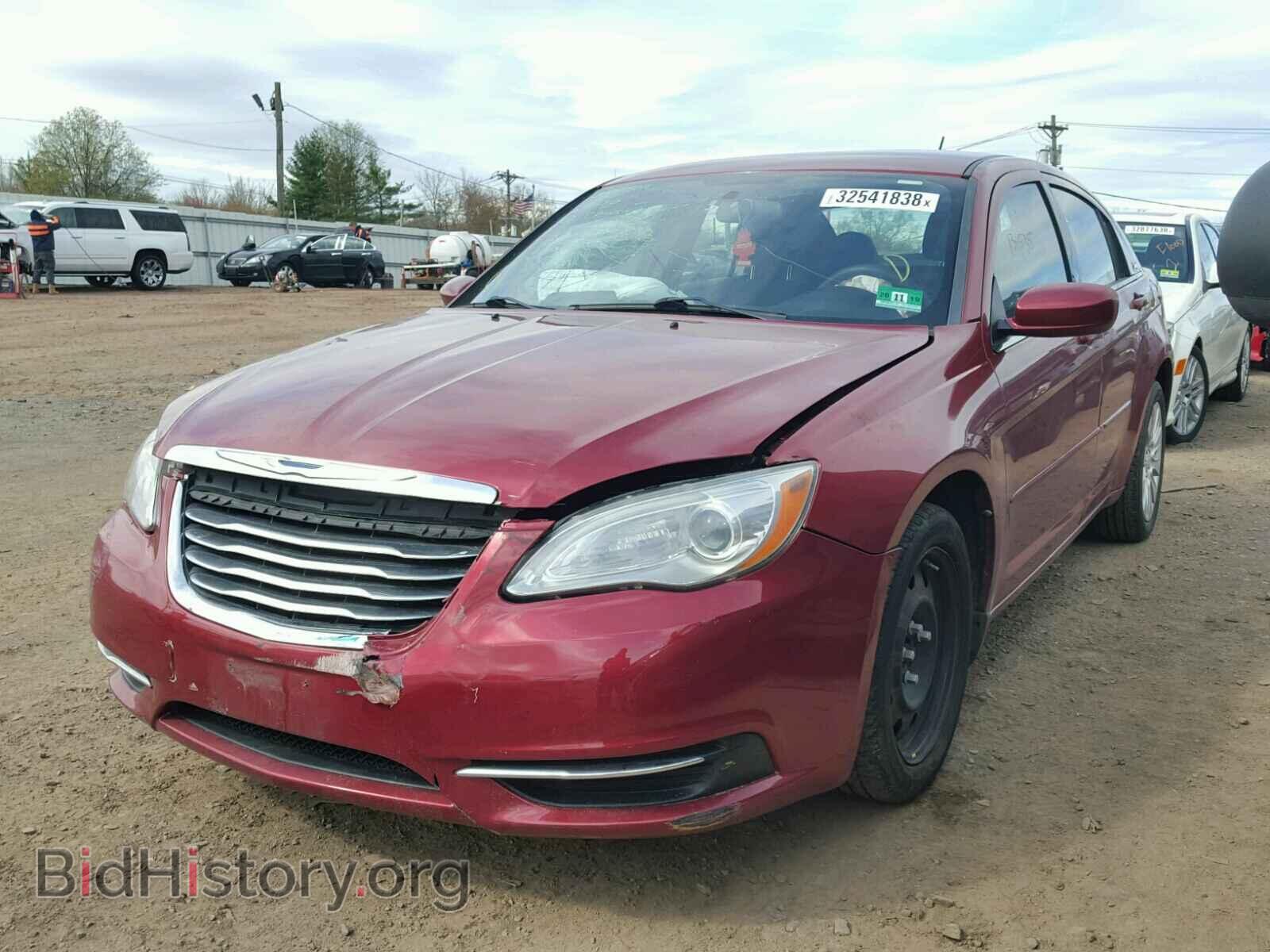 2012 CHRYSLER 200 - VIN: 1C3CCBAB7CN200126 - Фото 2