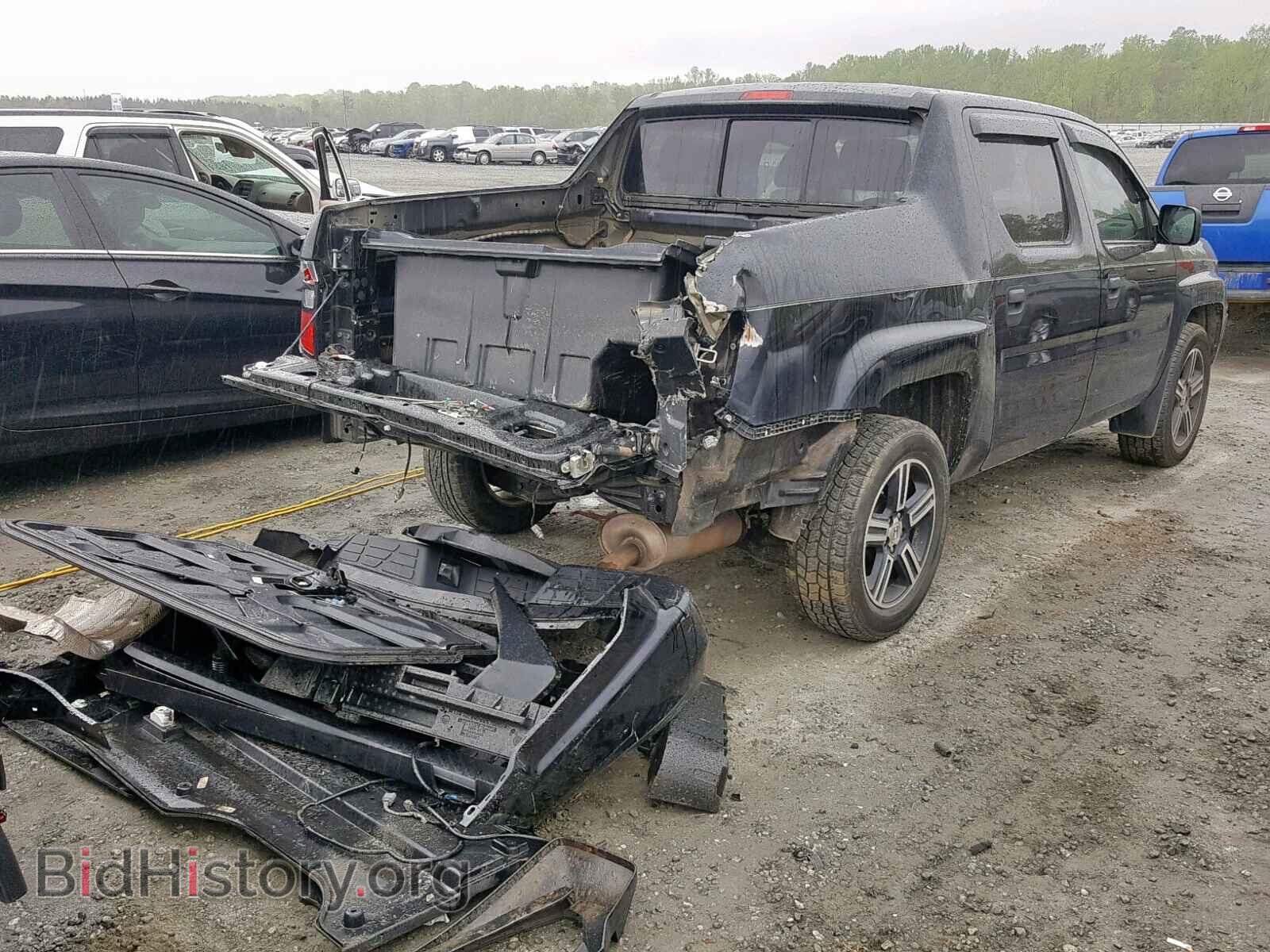 2013 HONDA RIDGELINE - VIN: 5FPYK1F71DB015547 - Фото 3