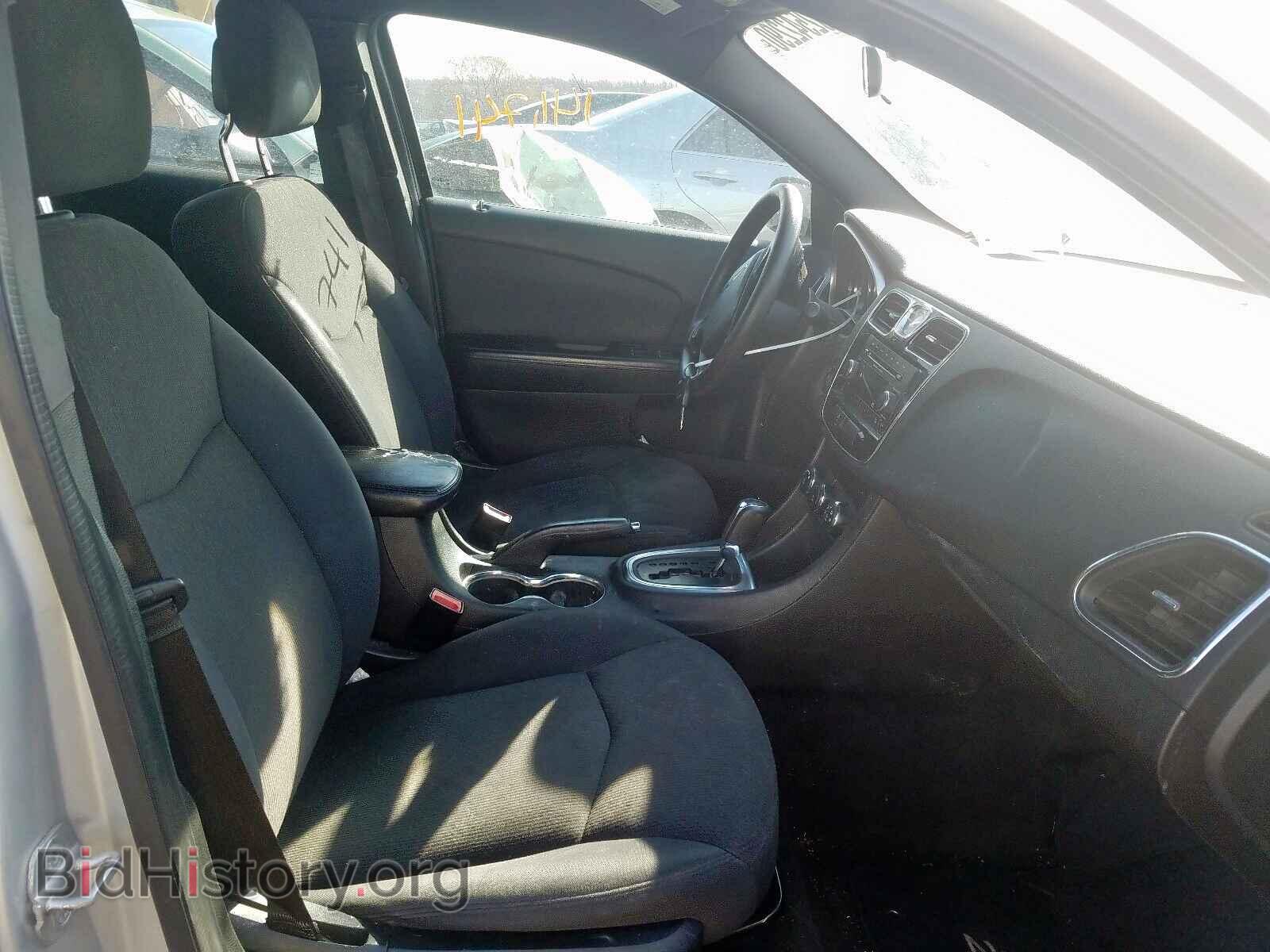 2012 CHRYSLER 200 - VIN: 1C3CCBAB4CN317971 - Photo 5