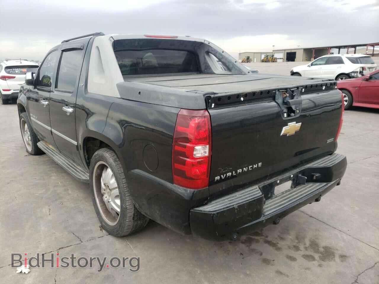 2010 CHEVROLET AVALANCHE - VIN: 3GNVKGE01AG282493 - Фото 3