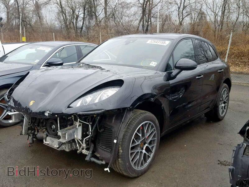 2018 Porsche MACAN (VIN WP1AF2A51JLB70827) — фото 2 из 10