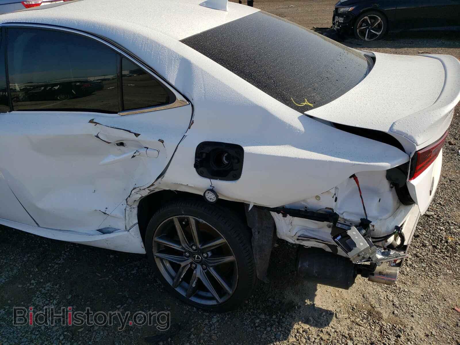 2016 LEXUS IS - VIN: JTHBA1D21G5017621 - Фото 9