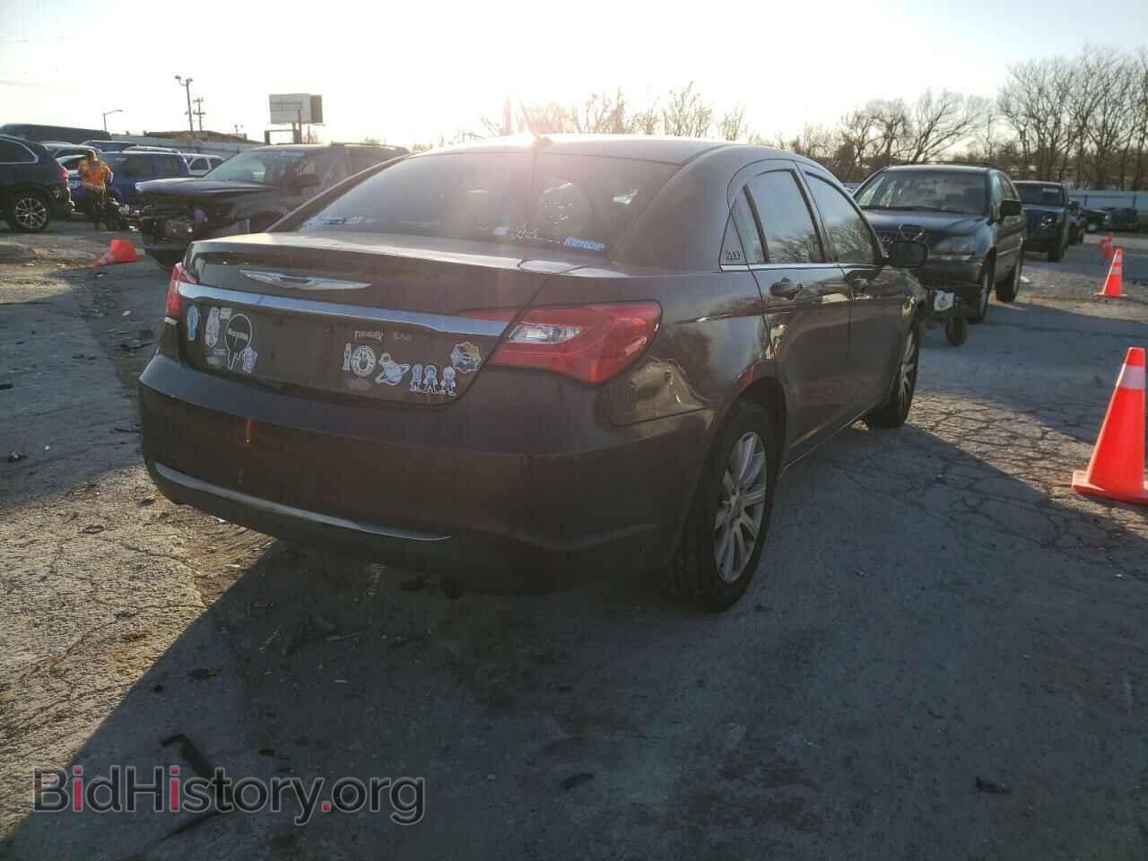 2012 CHRYSLER 200 - VIN: 1C3CCBBB7CN262897 - Фото 4