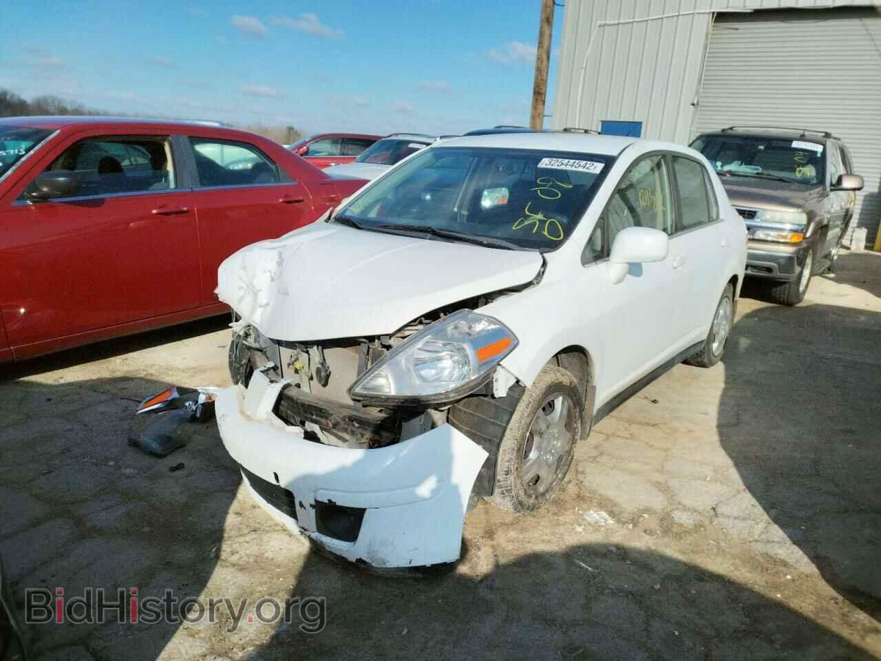 2008 NISSAN VERSA - VIN: 3N1BC11E28L450525 - Фото 2