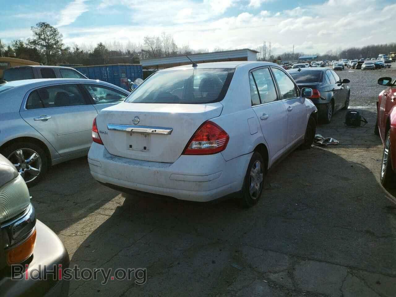 2008 NISSAN VERSA - VIN: 3N1BC11E28L450525 - Фото 4