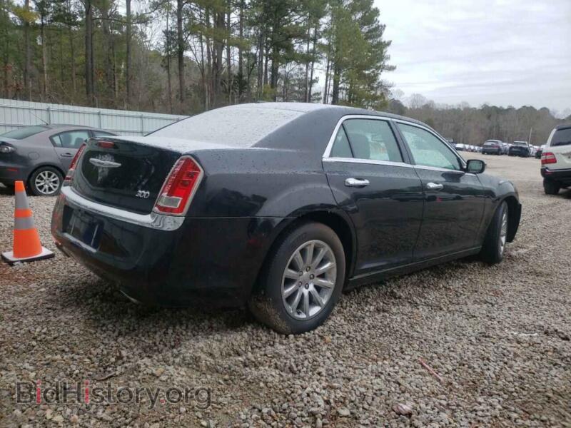 2012 Chrysler 300 (VIN 2C3CCACG0CH250295) — фото 4 из 10