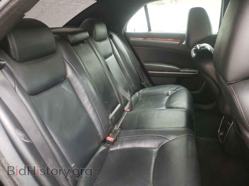 2012 Chrysler 300 (VIN 2C3CCACG0CH250295) — фото 6 из 10