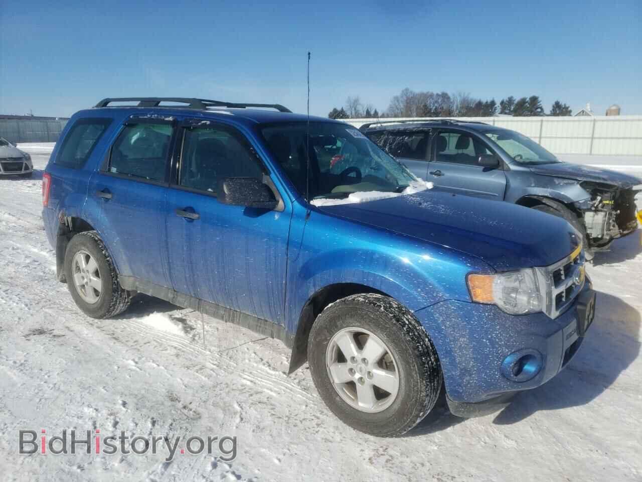 Фотография 1FMCU0C71BKA91339 - FORD ESCAPE 2011