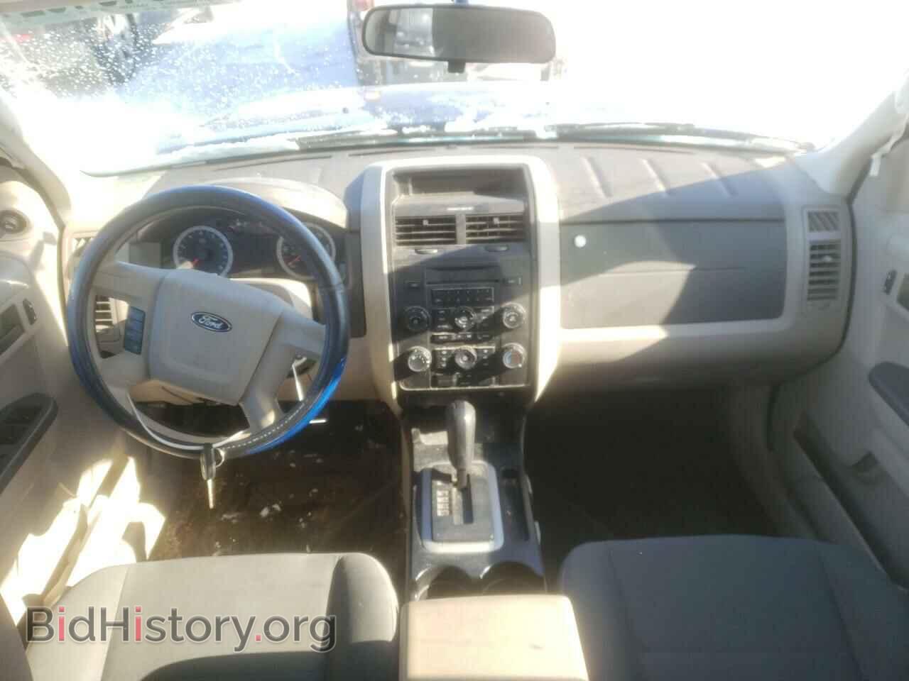 2011 FORD ESCAPE - VIN: 1FMCU0C71BKA91339 - Фото 9