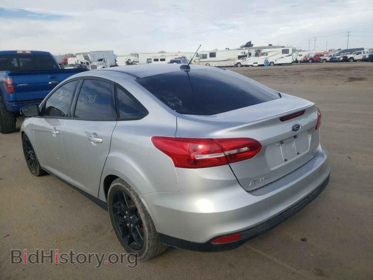 2016 FORD FOCUS - VIN: 1FADP3FE6GL275677 - Фото 3