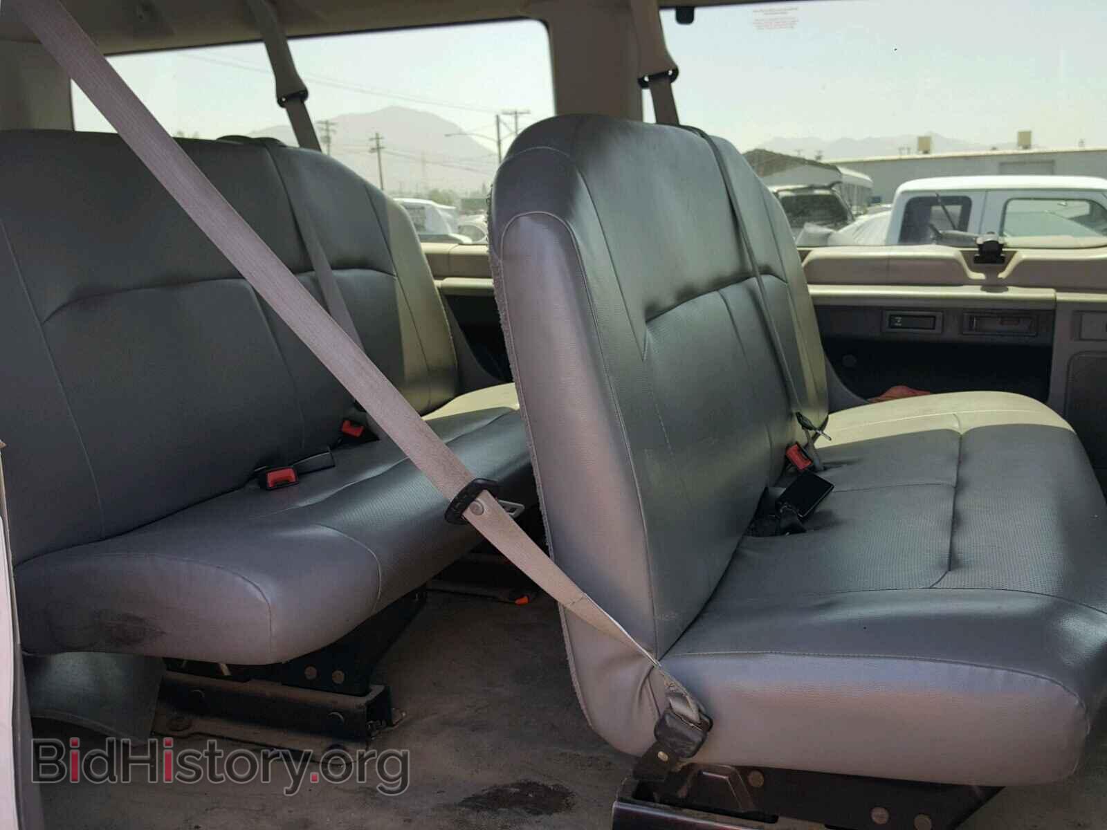 2011 FORD ECONOLINE - VIN: 1FBNE3BL4BDB01509 - Фото 6
