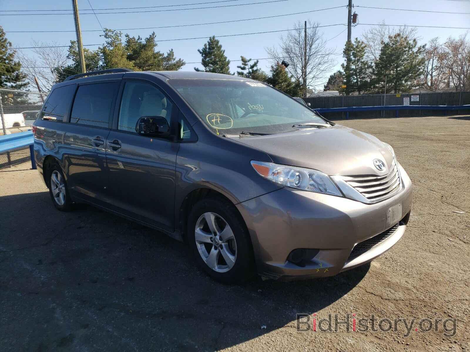 Photo 5TDKK3DC6GS734786 - TOYOTA SIENNA 2016