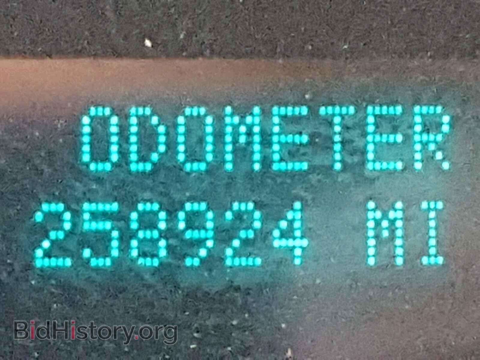 2008 CHEVROLET SILVERADO - VIN: 1GCHK236X8F135049 - Фото 8