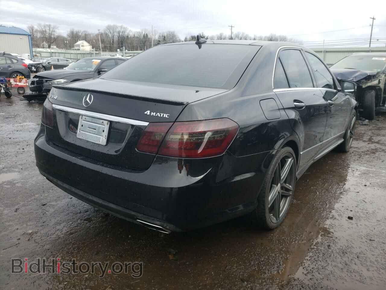 2011 MERCEDES-BENZ E-CLASS - VIN: WDDHF9AB4BA500946 - Фото 4