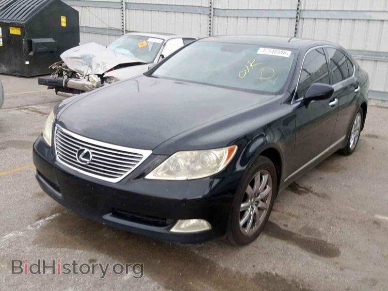 2007 Lexus LS460 (VIN JTHBL46F675051100) — фото 2 из 10