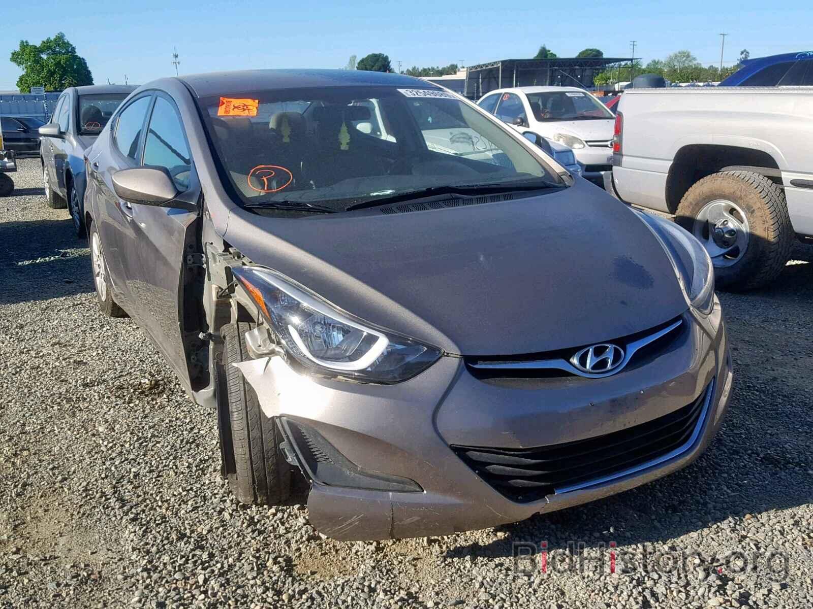 Photo 5NPDH4AE0GH701677 - HYUNDAI ELANTRA 2016