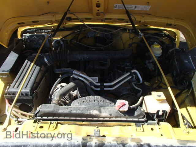 2000 JEEP WRANGLER - VIN: 1J4FA49S9YP743045 - Фото 7