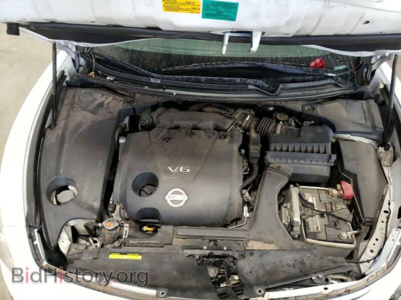 2011 Nissan MAXIMA (VIN 1N4AA5AP5BC830331) — фото 7 из 10