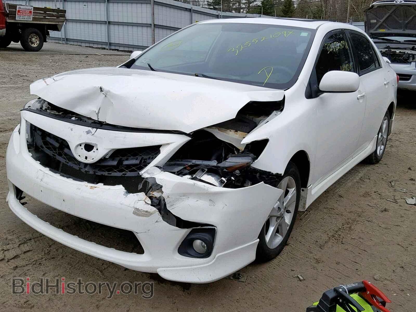 2011 TOYOTA COROLLA BA - VIN: 2T1BU4EE1BC717637 - Фото 2