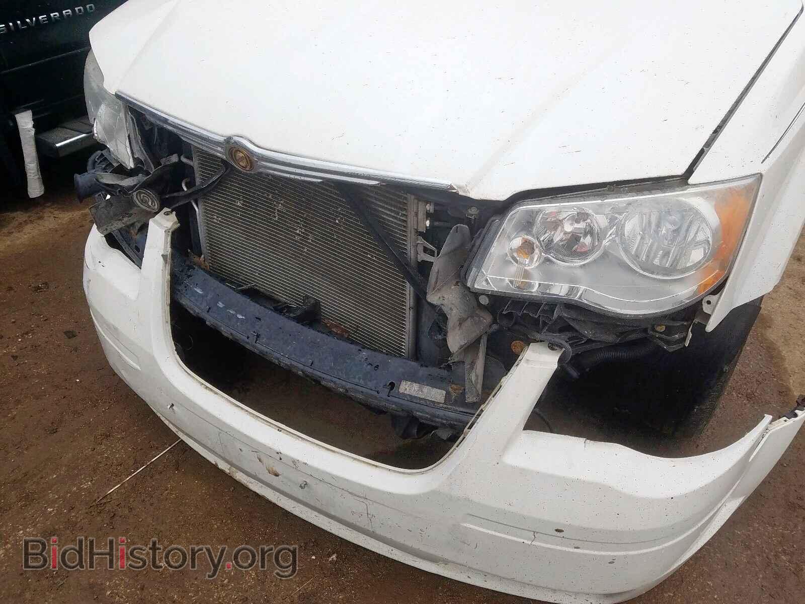 2008 CHRYSLER MINIVAN - VIN: 2A8HR54P98R115994 - Фото 9