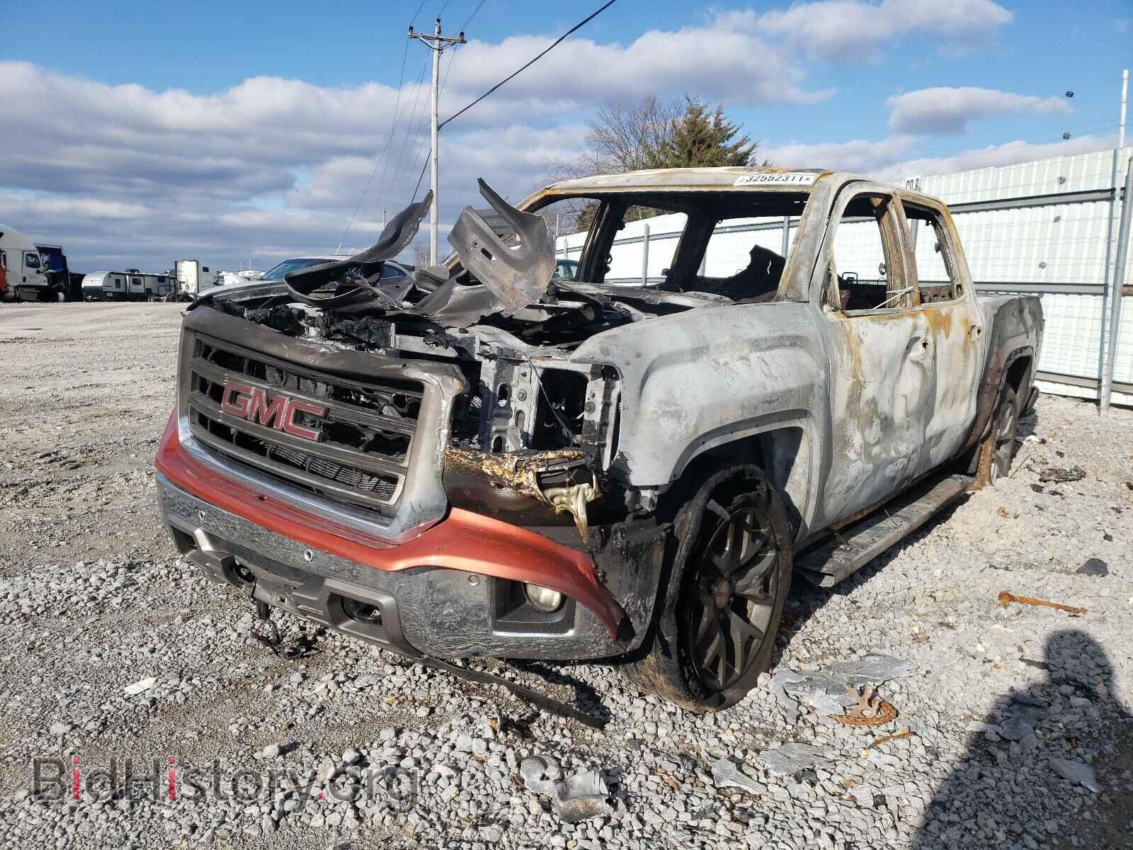 2015 GMC SIERRA - VIN: 3GTU2VEC4FG187131 - Фото 2
