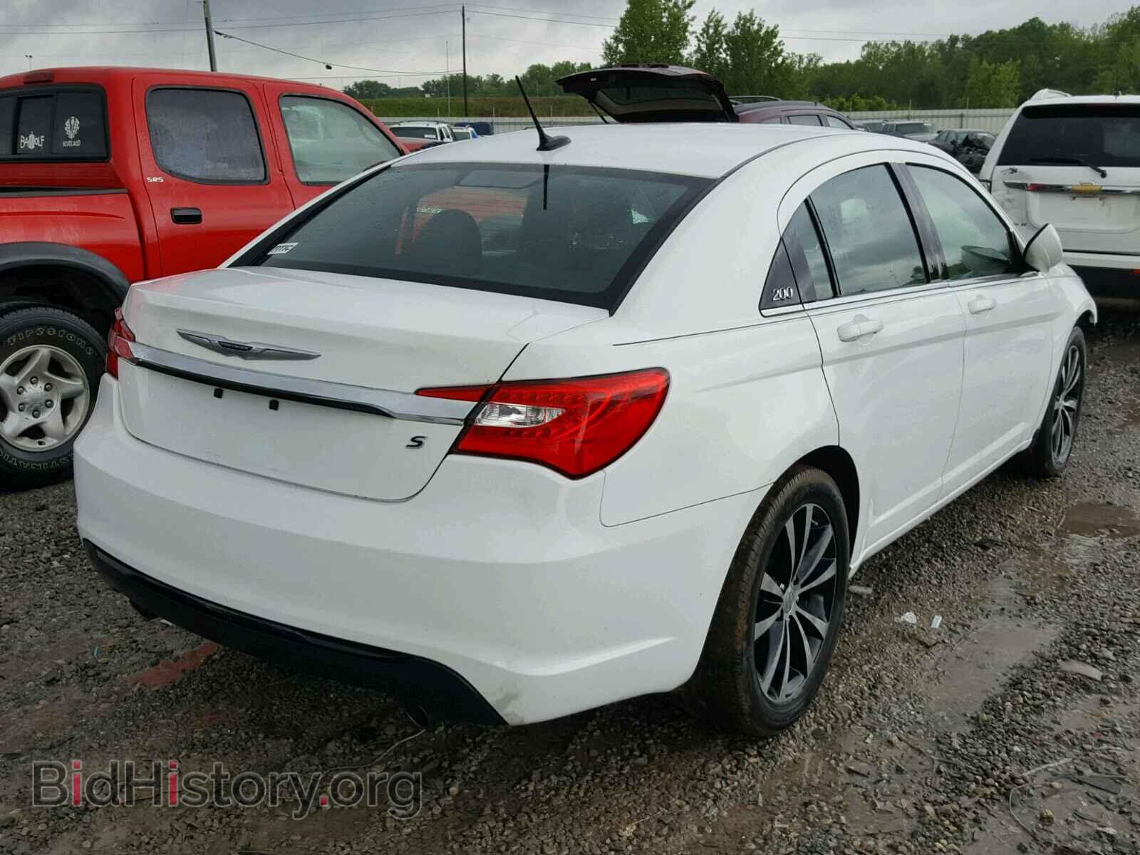 2014 CHRYSLER 200 - VIN: 1C3CCBBG5EN115556 - Фото 4