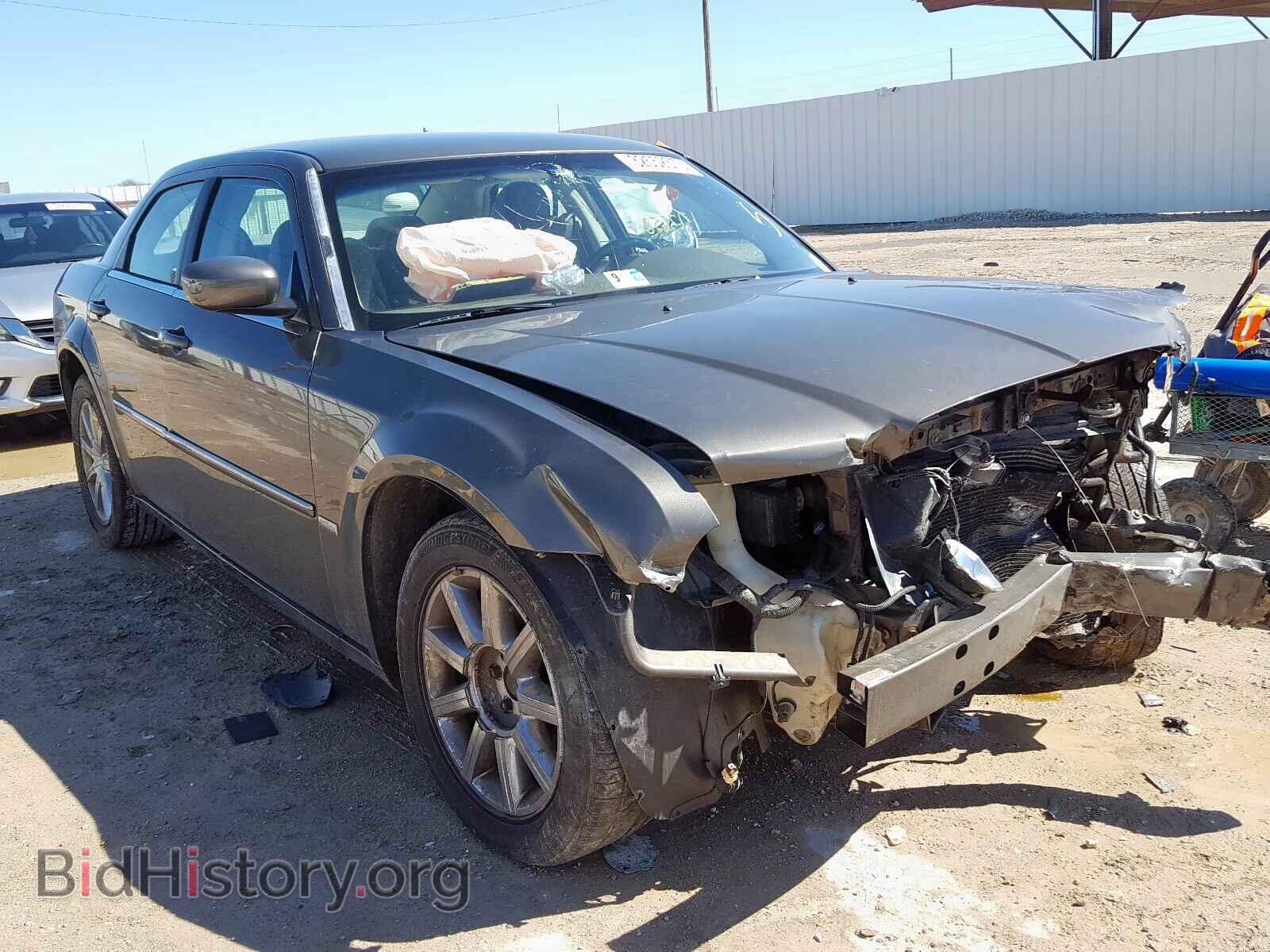 Фотография 2C3LA53G38H135937 - CHRYSLER 300 2008