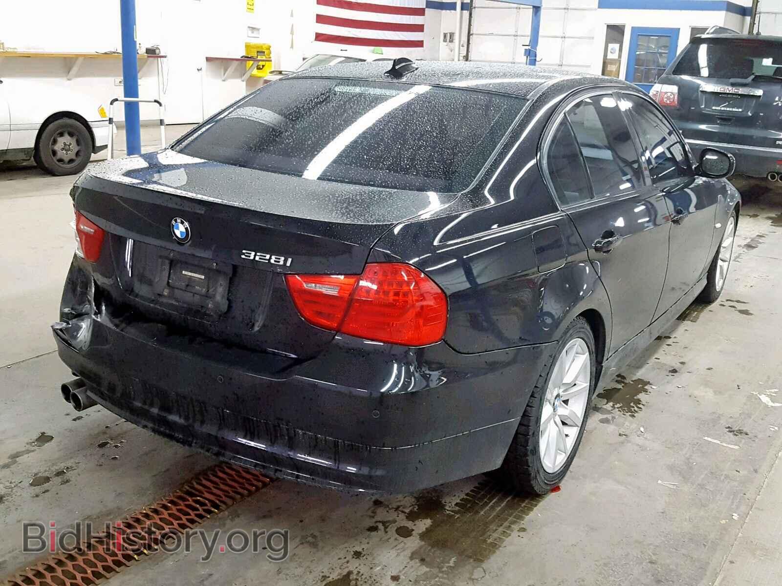2011 BMW 328 I - VIN: WBAPH7G50BNN03953 - Фото 4