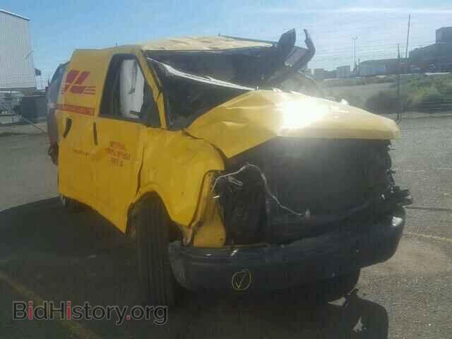Photo 1GCSGAFX8B1179934 - CHEVROLET EXPRESS 2011