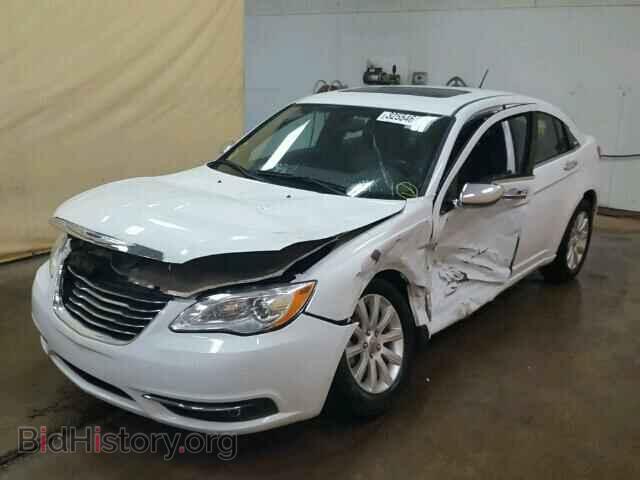 2013 CHRYSLER 200 - VIN: 1C3CCBCG5DN574972 - Photo 2