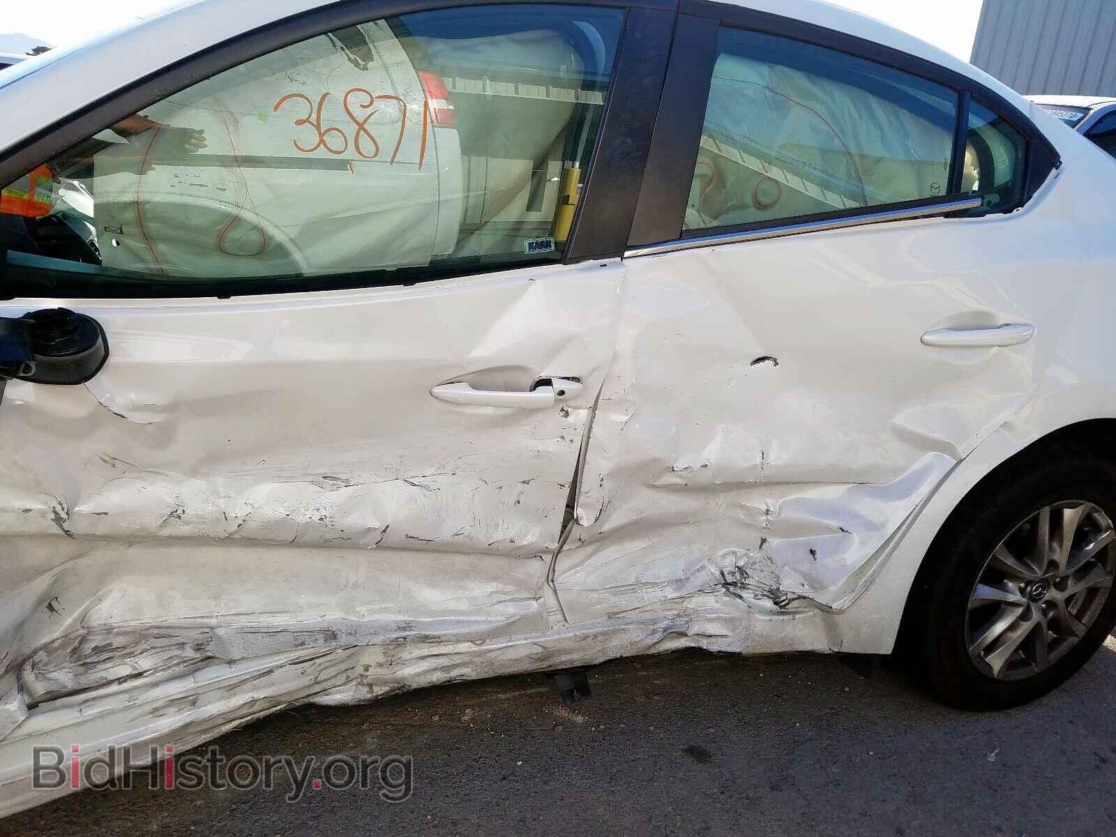 2017 MAZDA 3 - VIN: 3MZBN1U73HM107461 - Фото 10