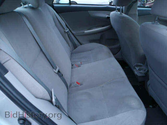 2011 TOYOTA COROLLA - VIN: 2T1BU4EE4BC631996 - Фото 8