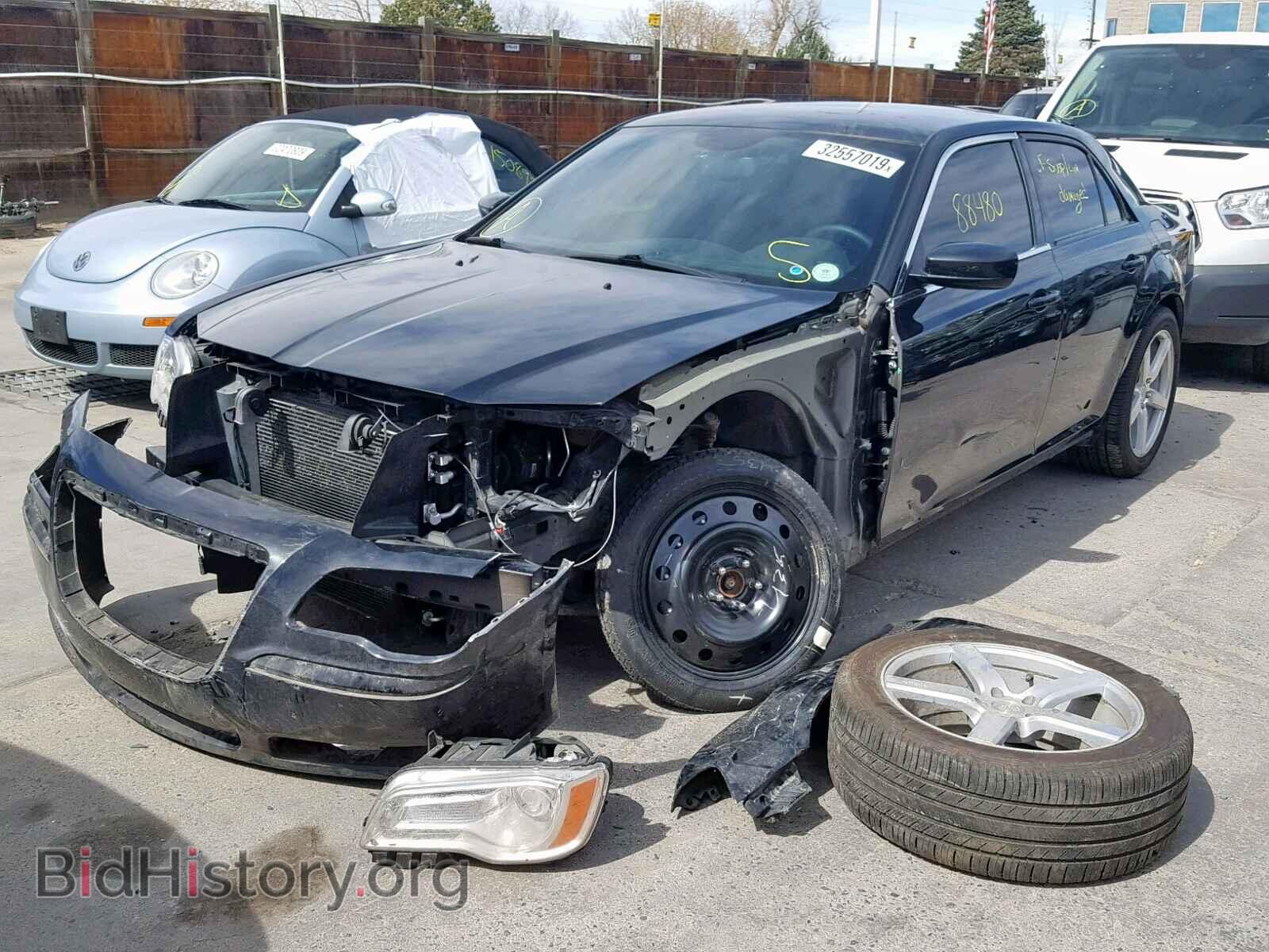 2014 CHRYSLER 300 - VIN: 2C3CCARG9EH186350 - Фото 2