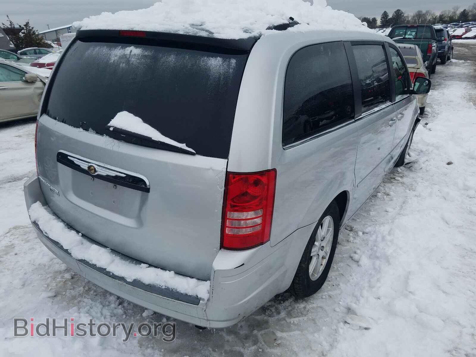2008 CHRYSLER MINIVAN - VIN: 2A8HR54P78R635207 - Фото 4