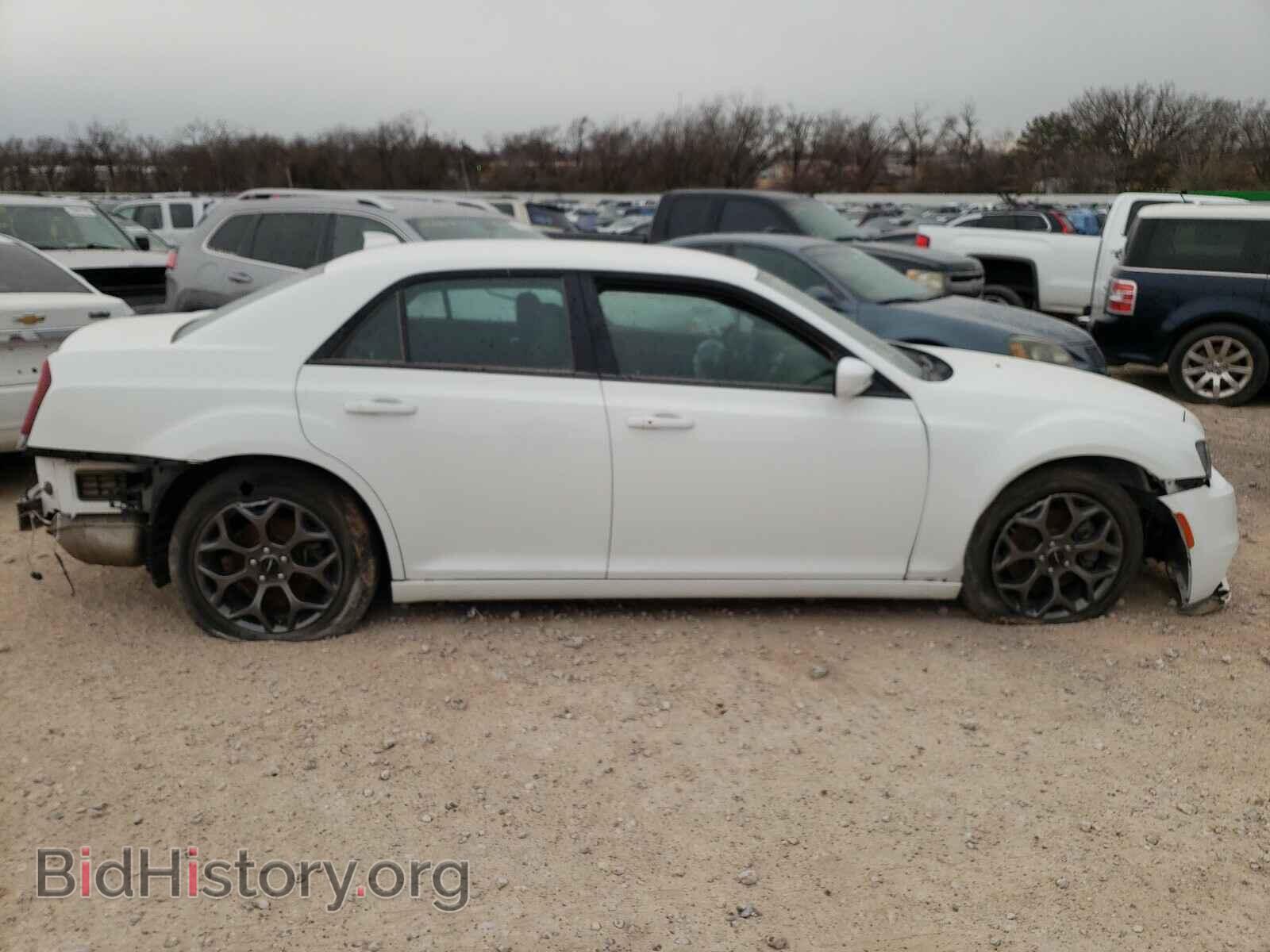 2017 CHRYSLER 300 - VIN: 2C3CCAGG3HH545098 - Фото 9