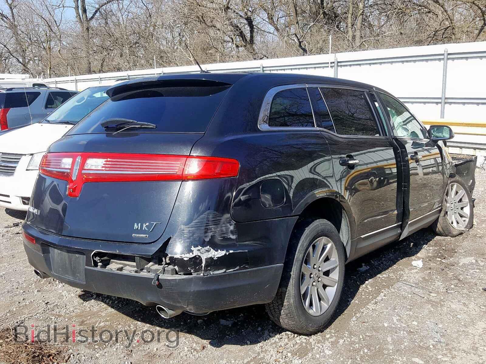 2013 LINCOLN MKT - VIN: 2LMGJ5M93DBL55721 - Photo 4