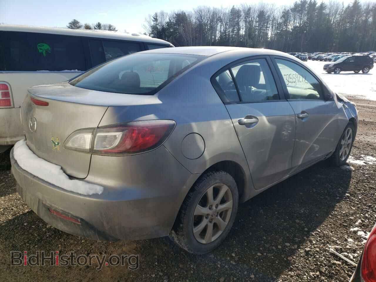 2011 MAZDA 3 - VIN: JM1BL1VG5B1361488 - Фото 4