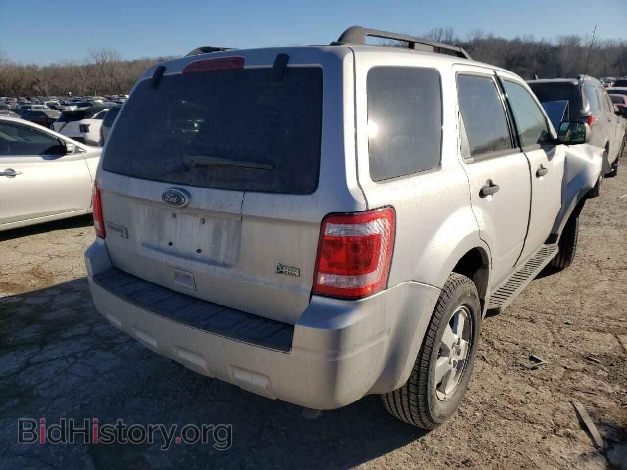 2011 FORD ESCAPE - VIN: 1FMCU0DG9BKC14156 - Фото 4