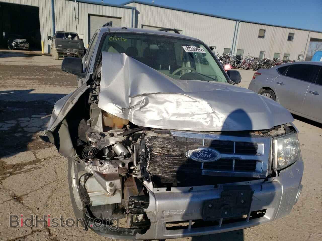 2011 FORD ESCAPE - VIN: 1FMCU0DG9BKC14156 - Фото 9