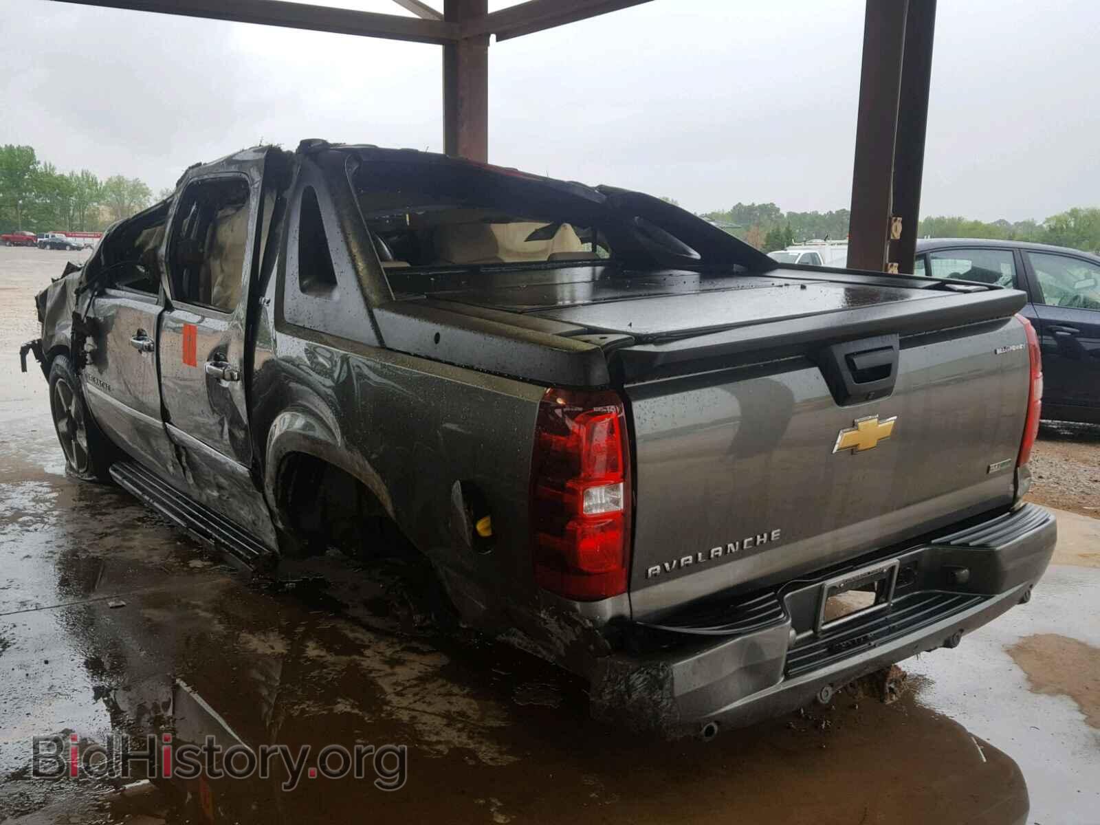 2011 CHEVROLET AVALANCHE - VIN: 3GNMCGE07BG303213 - Фото 3