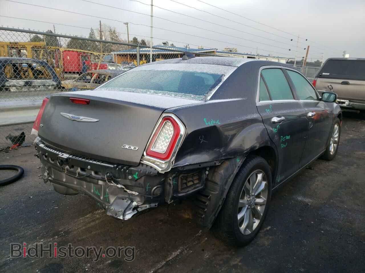 2018 CHRYSLER 300 - VIN: 2C3CCAKGXJH268382 - Фото 4