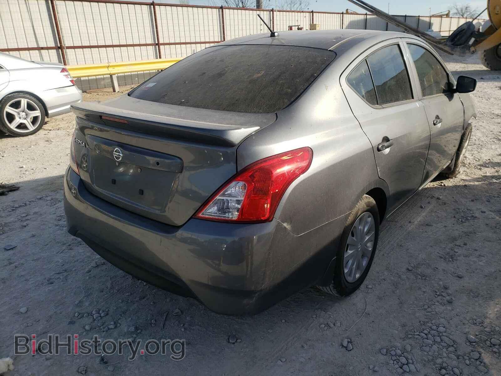 2017 NISSAN VERSA - VIN: 3N1CN7AP4HL829013 - Фото 4